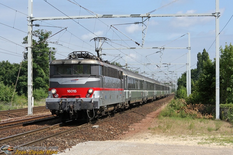 SNCF_16015_2008-06-21_Chantilly-60_VSLV.jpg