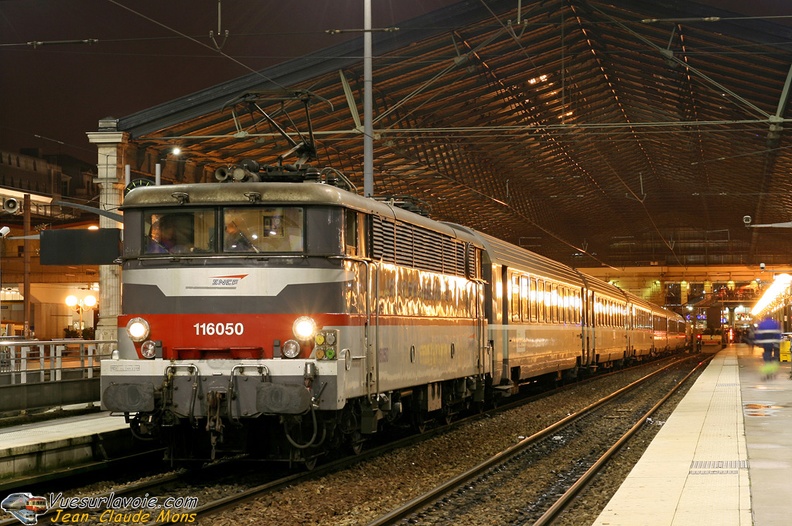 SNCF_16050_2008-10-31_Paris-Nord_VSLV.jpg
