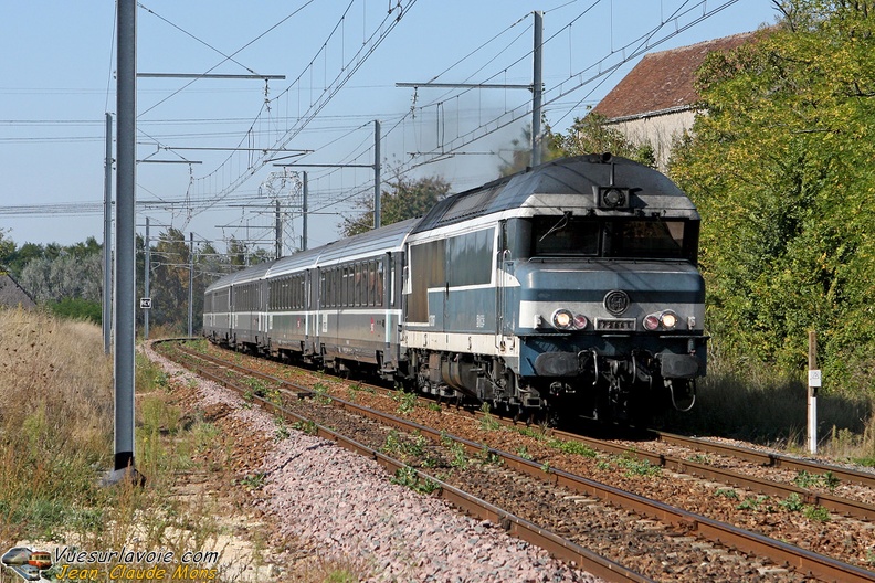 SNCF_72061_2008-09-27_Rochepinard-37_VSLV.jpg