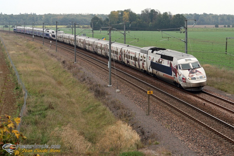 SNCF_TGV-R-4521-Rugby-RD-UM_2007-10-13_Tournan-77_VSLV.jpg