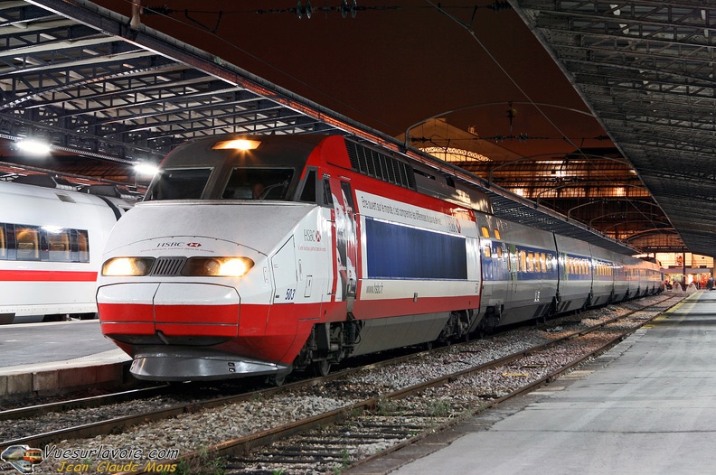 SNCF_TGV-R-503-HSBC_2007-10-30_Paris-Est_VSLV.jpg