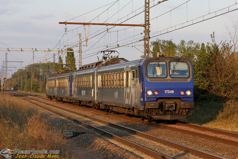 SNCF_Z7349-UM_2008-09-26_Limeray-37_VSLV.jpg