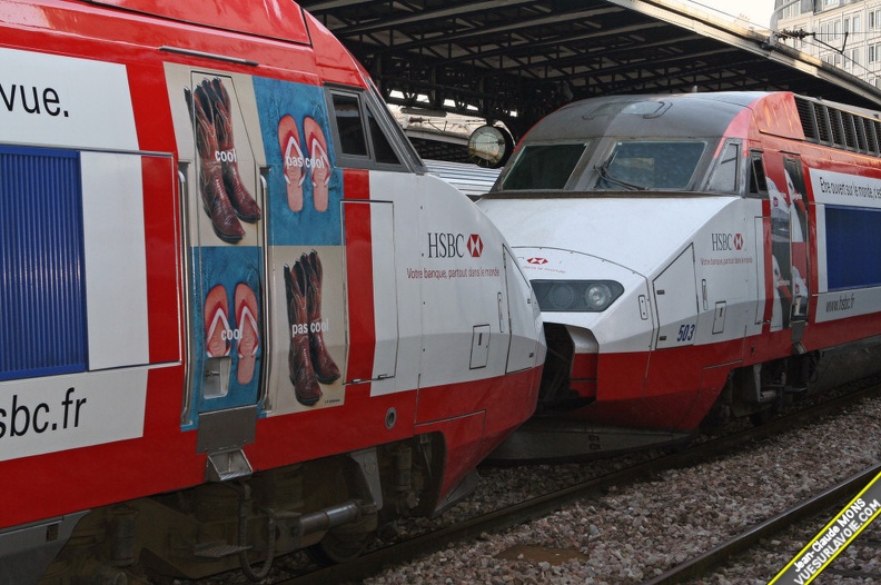 TGV-R-503-507-UM-HSBC_2007-09-11_Paris-Est_VSLV.jpg