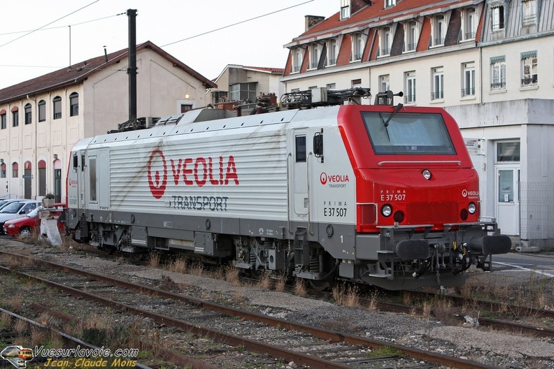 Veolia_37507_2007-12-09_Lyon-Perrache-69_VSLV.jpg