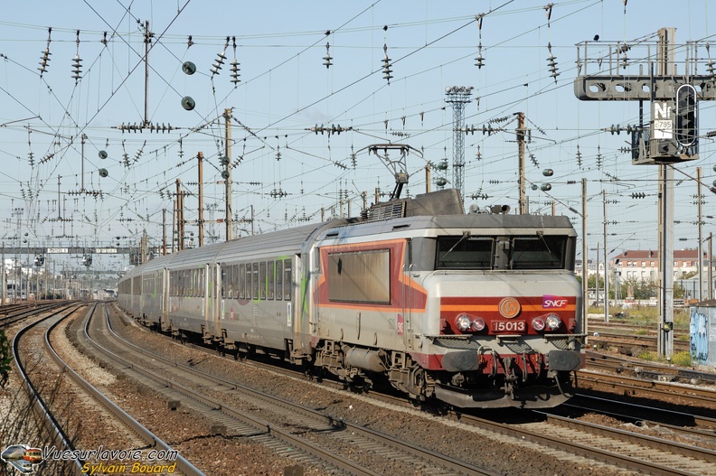 091014_SNCF_-_BB_15013_CIC_Normandie_-_Pont_Cardinet.jpg