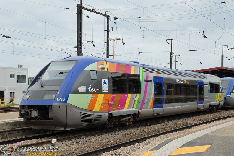 100806_DSC_2529_SNCF_-_X_73910_-_Strasbourg.jpg