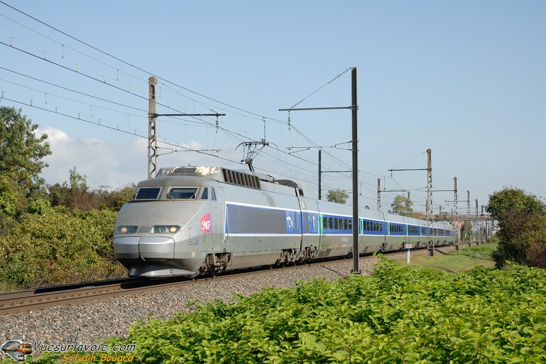 101001_DSC_2741_SNCF_-_TGV_SE_28_-_Meursault.jpg