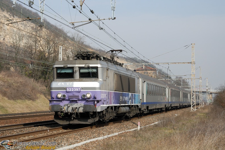 110304_DSC_3312_SNCF_-_BB_22397_-_Couzon.jpg