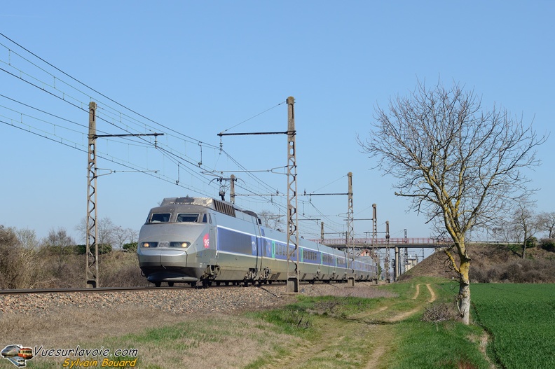 110321_DSC0146_SNCF_-_TGV_SE_12_-_Meursault.jpg