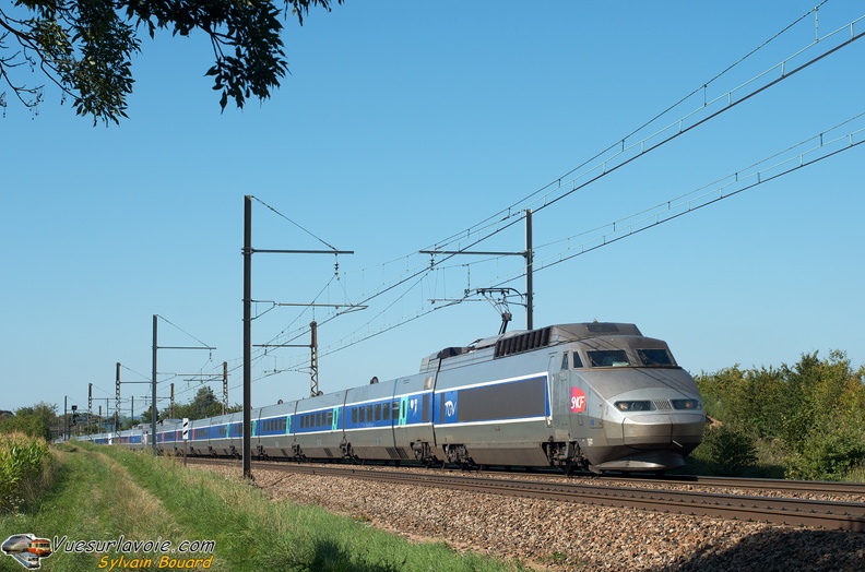 110801_DSC_1213_SNCF_-_TGV_SE_48_-_Creches_sur_Saone.jpg