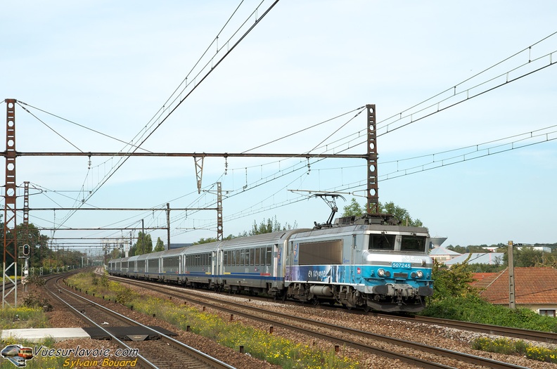 110927_DSC_1587_SNCF_-_BB_7245_-_Cesson.jpg