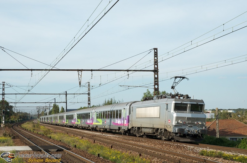 110927_DSC_1612_SNCF_-_BB_22274_-_Cesson.jpg