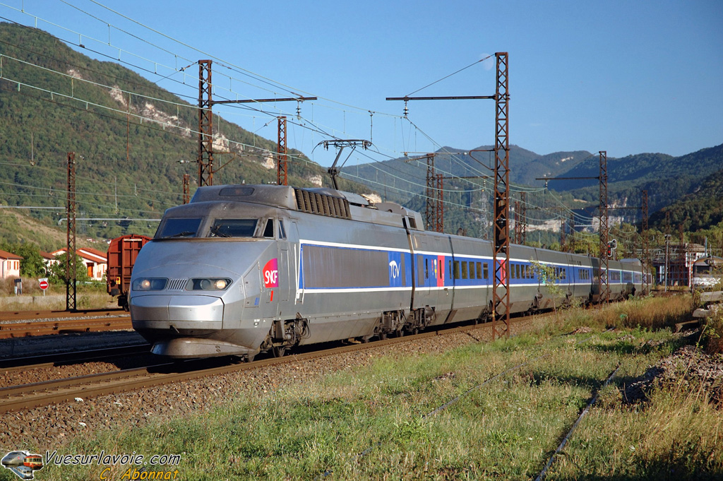 3008200980.jpg