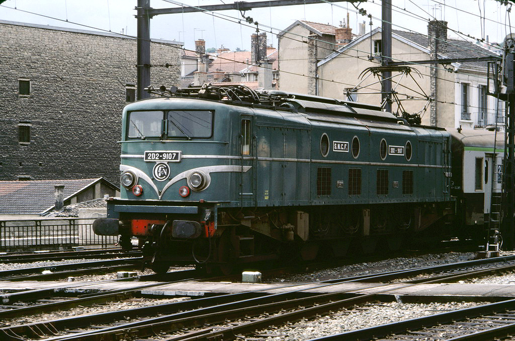sncf07061984lyonperrachof4.jpg