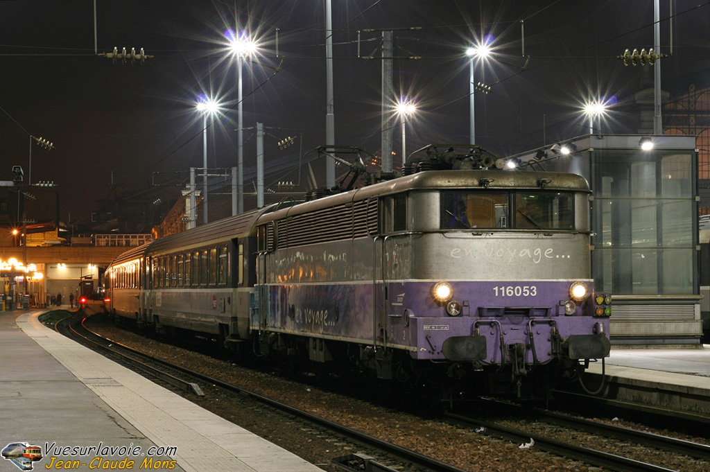 SNCF_16053_2008-10-29_Paris-Nord_VSLV.jpg