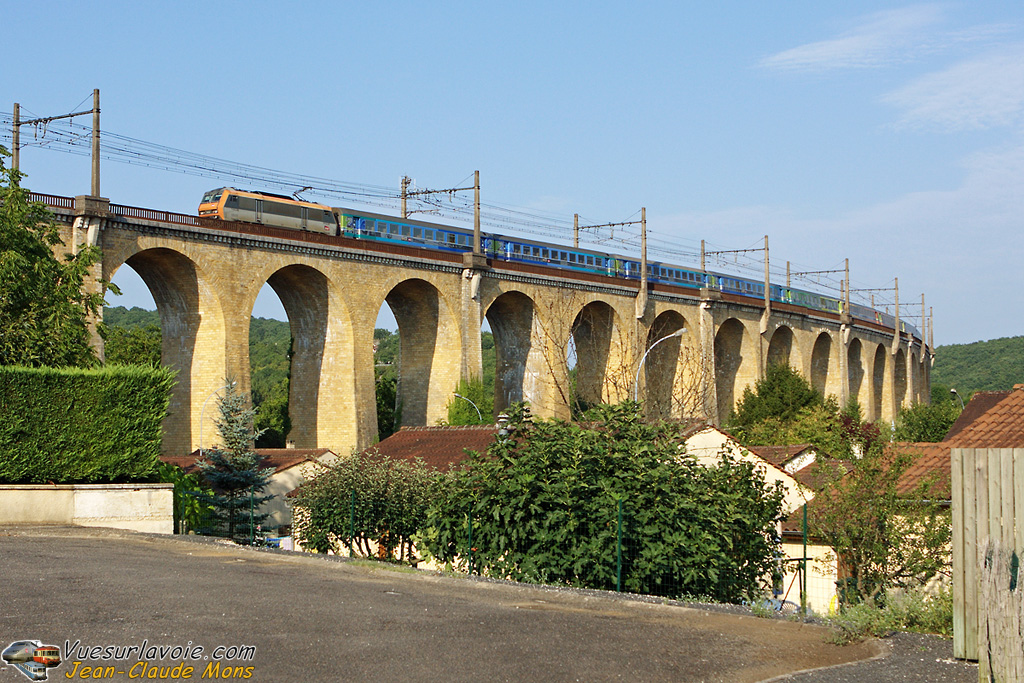 SNCF_26000_2009-08-17_Souillac-46_VSLV.jpg