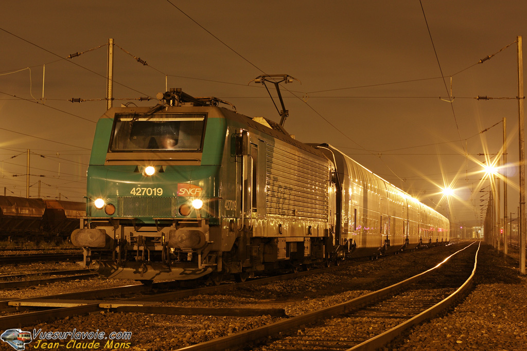 SNCF_27019_2008-12-06_Chelles-Vaires-77_VSLV.jpg