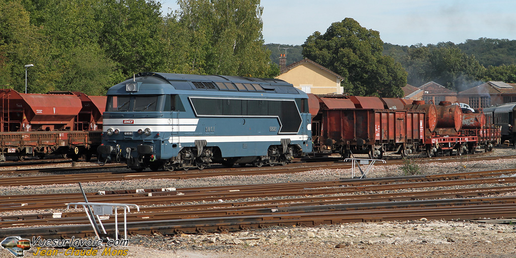 SNCF_68081_2010-09-19_Longueville-77_VSLV.jpg
