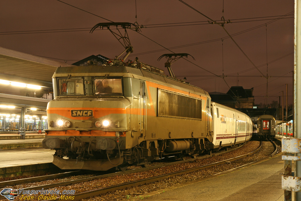 SNCF_7262_2008-03-11_Paris-Austerlitz_VSLV.jpg
