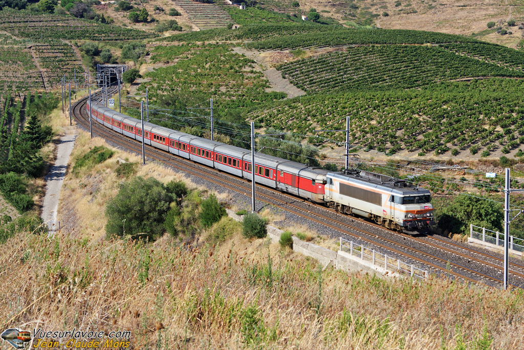 SNCF_7298_2009-08-26_Port-Vendres-66_VSLV.jpg