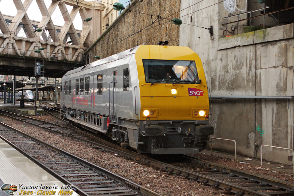 SNCF_V6_2008-12-05_Paris-Est_VSLV.jpg