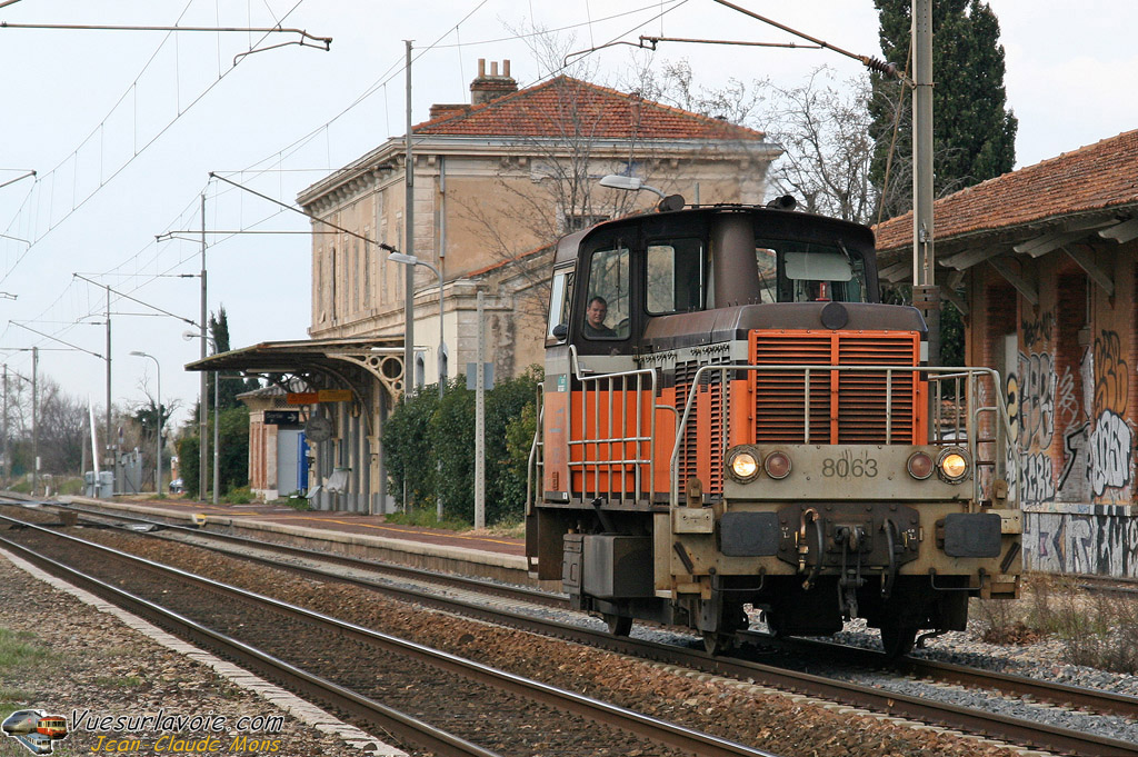 SNCF_Y8063_2007-03-27_Cuers-83_VSLV.jpg