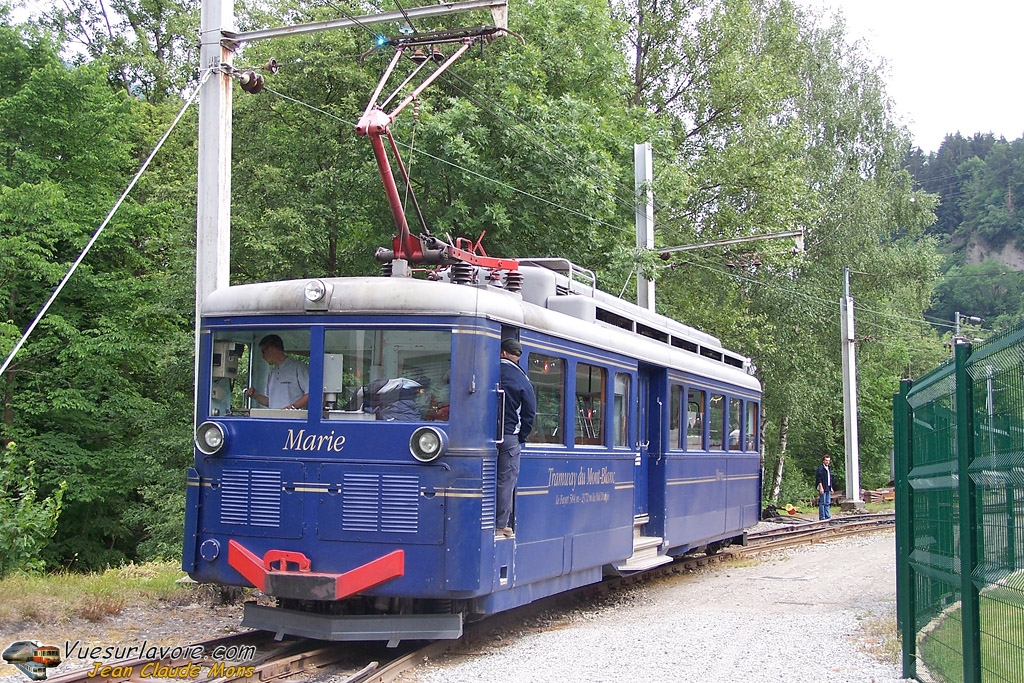 TMB_Marie_2005-06-13_Le-Fayet-74_VSLV.jpg