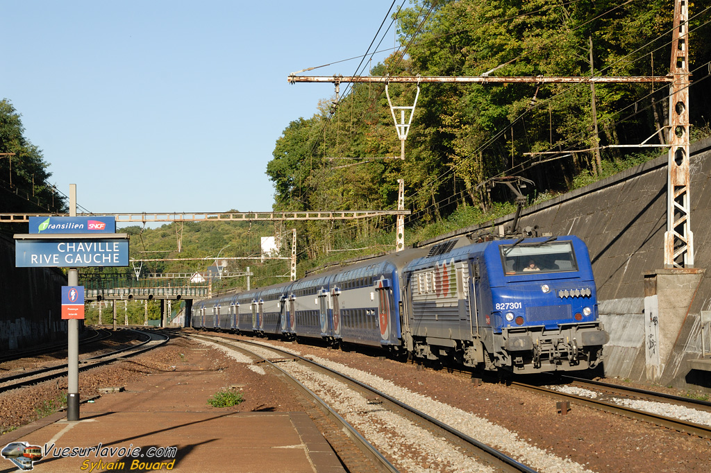 091014_DSC_1345_-_SNCF_-_BB_27301_VB2N_-_Chaville_RG.jpg