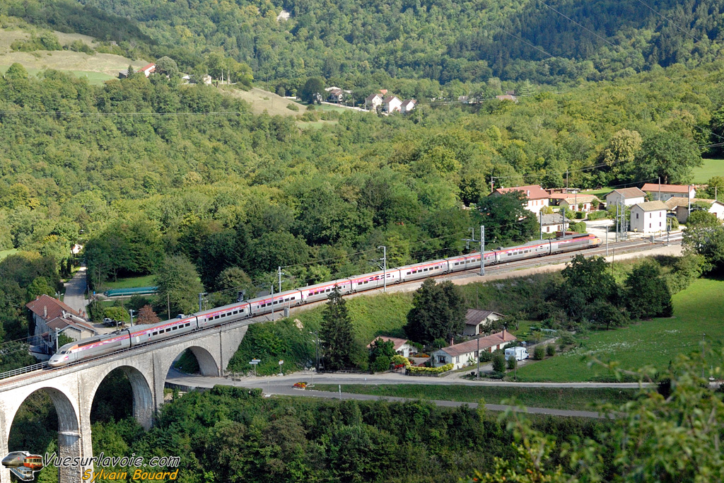 100831_DSC_2705_SNCF_-_Iris_320_-_Cize-Bolozon.jpg