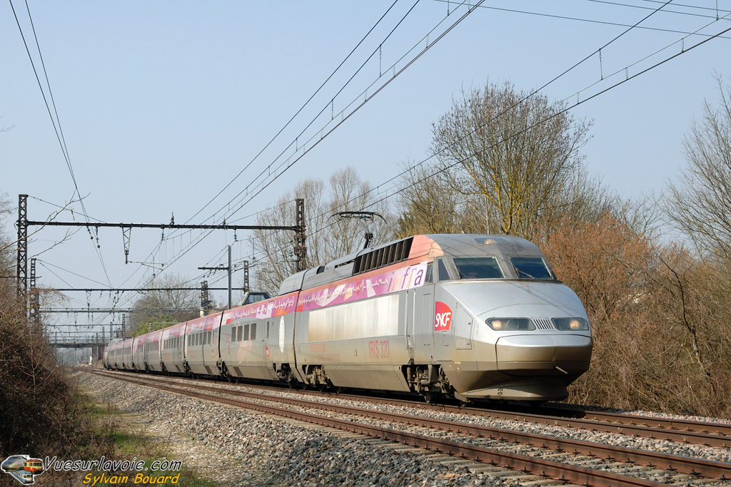 110307_DSC_3354_SNCF_-_Iris_320_-_Vonnas.jpg