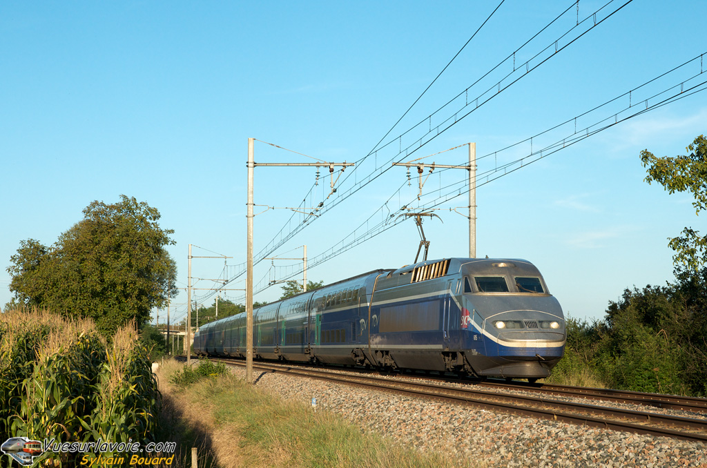 110830_DSC_1349_SNCF_-_TGV_RD_615_-_Mezeriat.jpg