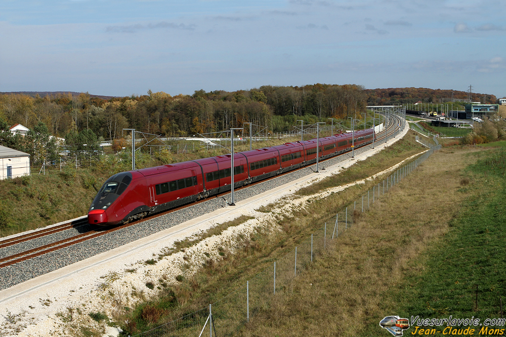 +Alstom_AGV-05_2011-11-02_Geneuille-25_VSLV.jpg