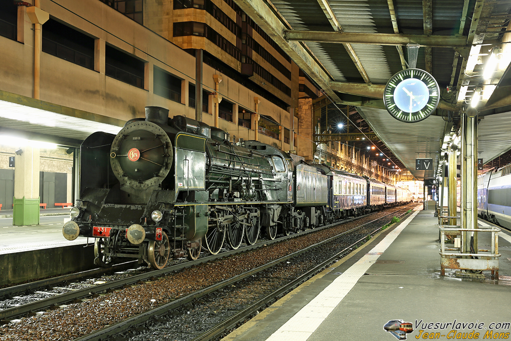 +MFPN_231-K-8_2013-09-13_Paris-Lyon_Patrimoine_a_IDR.jpg