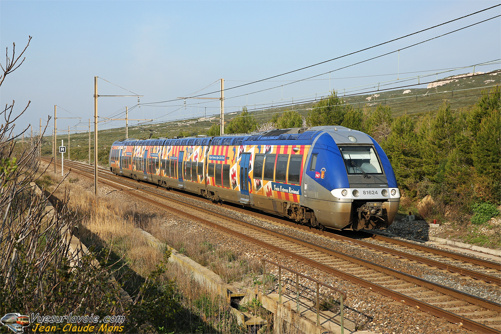 +SNCF_B81623-624_2015-03-19_Saint-Chamas-13_IDR.jpg