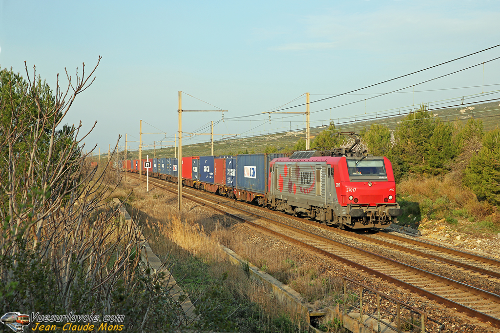 +VFLI_37017_2015-03-19_Saint-Chamas-13_IDR.jpg