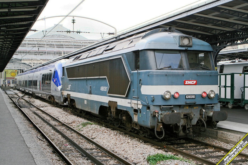 SNCF_68081_2007-07-24_Paris-Est_VSLV.jpg