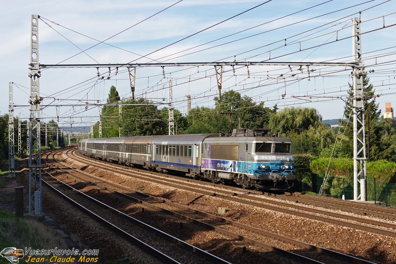 SNCF_7247_2009-07-26_Sens-89_VSLV.jpg