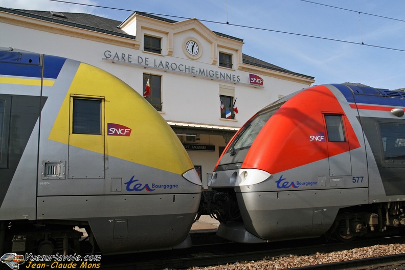 SNCF_B81500_2007-05-12_Laroche-Migennes-89_VSLV.jpg