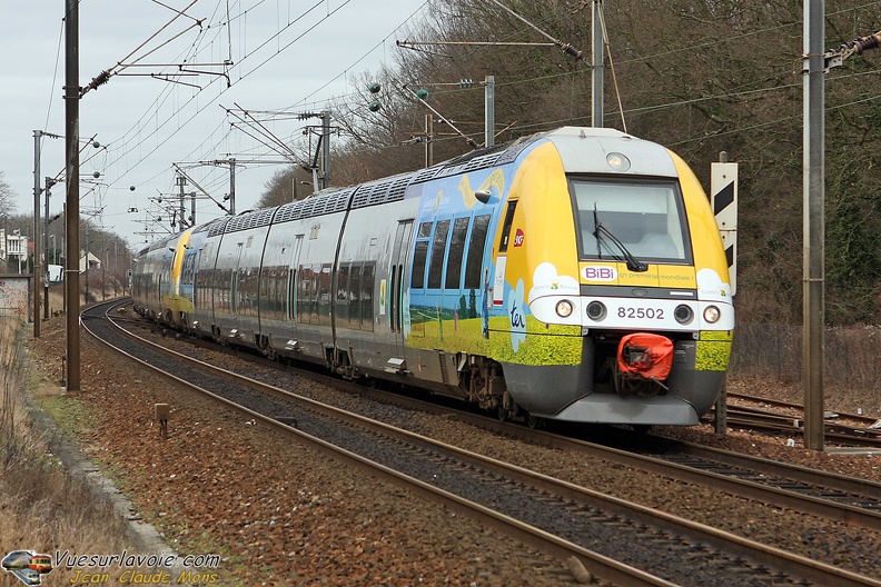SNCF_B82501-502-503-504-UM_2008-01-19_Pontault-Combault-77_VSLV.jpg