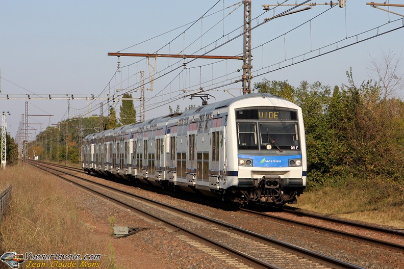 SNCF_Z22517-518_2008-09-27_Limeray-37_VSLV.jpg