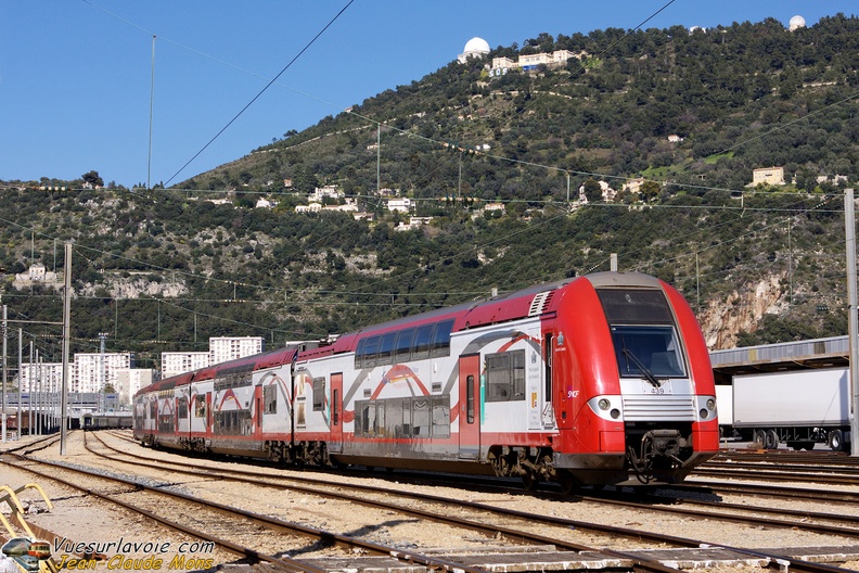 SNCF_Z26577-578_2009-03-22_Nice-Saint-Roch-06_VSLV.jpg
