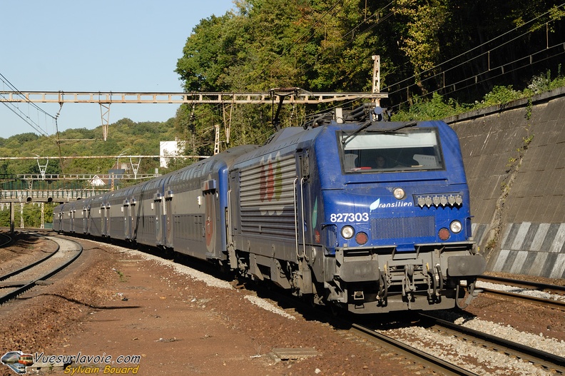091014_DSC_1335_-_SNCF_-_BB_27303_VB2N_-_Chaville_RG.jpg