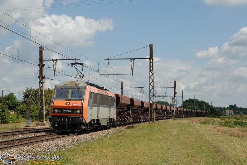 100730_DSC_2366_SNCF_-_BB_26220_-_Uchizy.jpg
