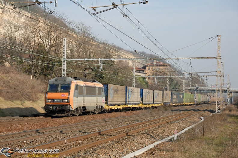 110304_DSC_3294_SNCF_-_BB_26122_-_Couzon.jpg