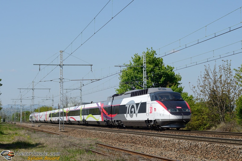 110415_DSC_0493_SNCF_-_TGV_Sud_Est_65_-_Quincieux.jpg
