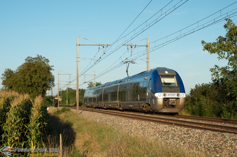110830_DSC_1351_SNCF_-_B_82703_-_Mezeriat.jpg