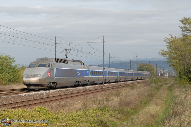 DSC_0048_-_2008-10-18_-_Leyment_-_TGV_SE_27.jpg
