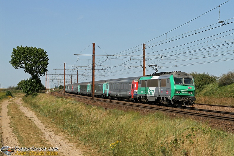 +SNCF_26086_2011-06-02_Monnerville-91_VSLV.jpg