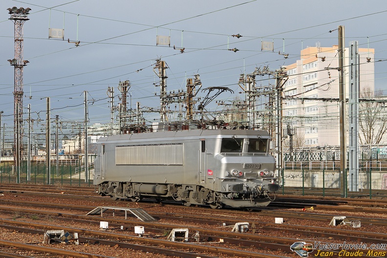 +SNCF_22230_2011-12-15_Paris-Bercy_VSLV.jpg