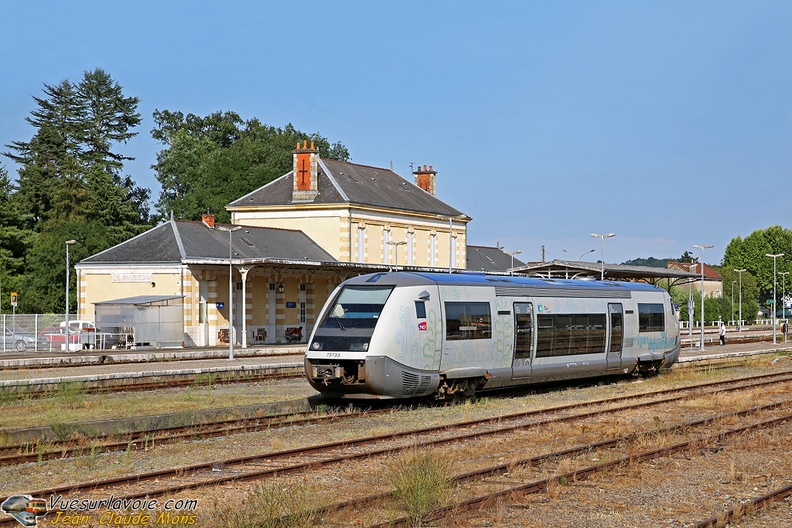 +SNCF_X73733_2013-08-04_Le-Buisson-24_IDR.jpg